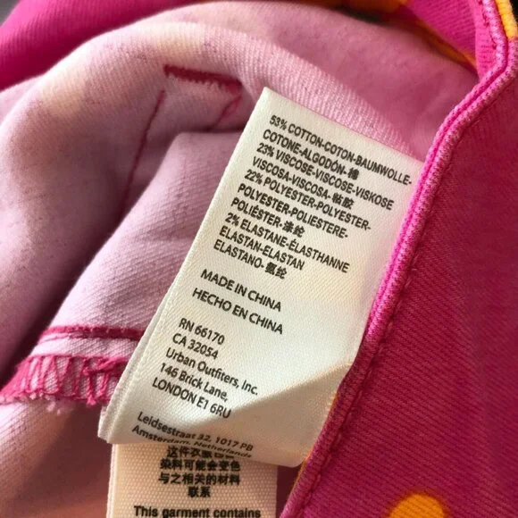 Free People Youthquake Pink Lipstick Combo Cropped Retro Flare Jeans Size 30 NWT - Picture 8 of 15